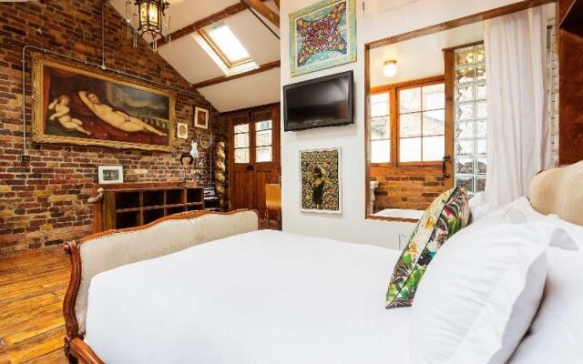 Veeve - Quirky Teesdale Mews