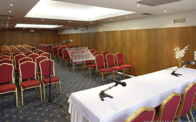 Kanapitsa Mare Hotel