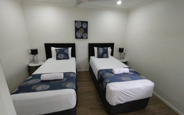 Cascade Motel In Townsville