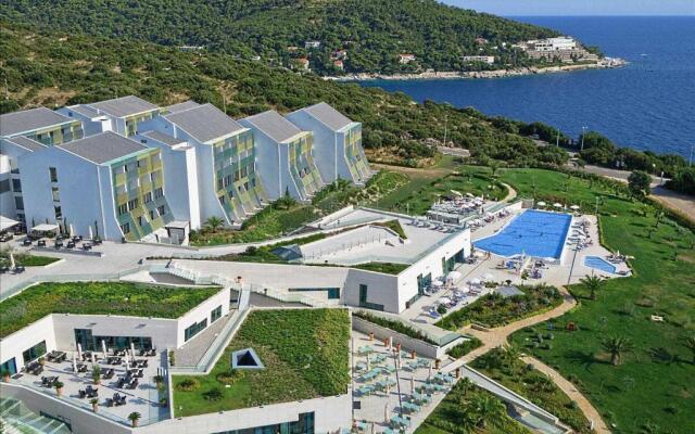 Отель Valamar Lacroma Dubrovnik