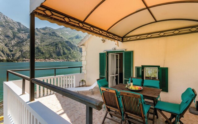 Beautiful Home in Kotor With 3 Bedrooms and Wifi