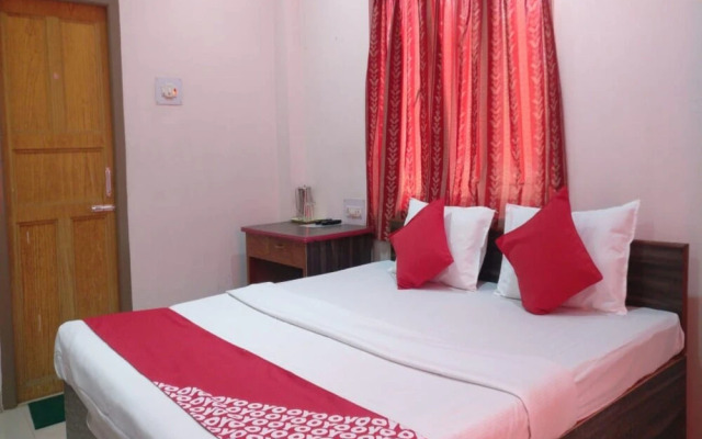 OYO 15419 Rajat Residency