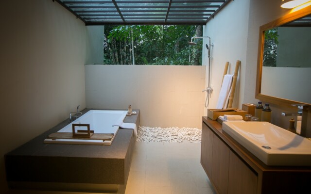 Senetan Villa and Spa Resort