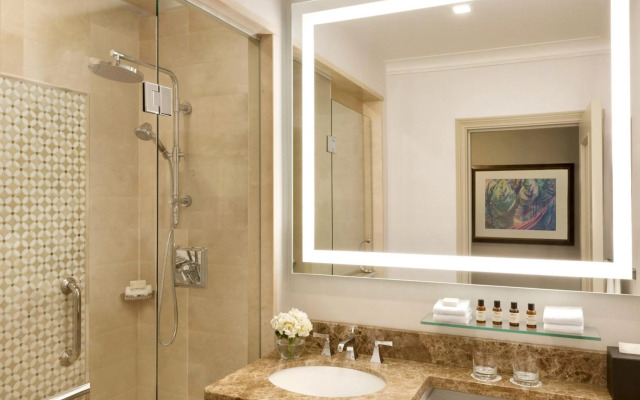 Fairmont Hotel Vancouver