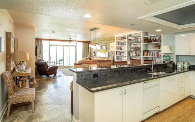 Ocean Condo 3bdrm 103