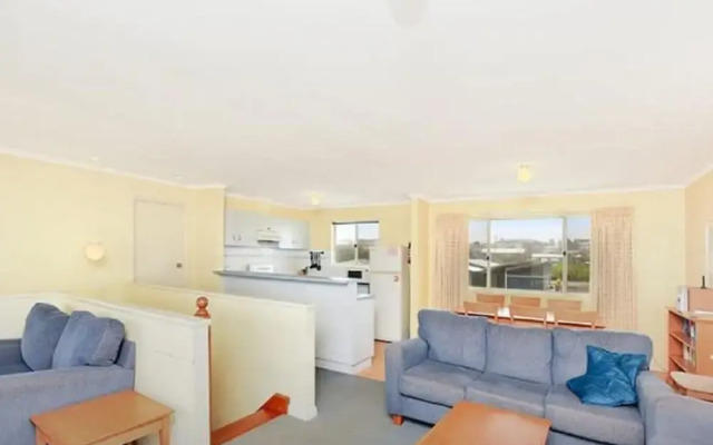 Tahren Beachfront Shack Wifi - Pet-friendly