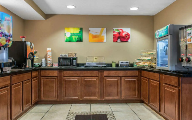 Quality Inn Bloomington near University