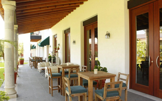 Radisson Hotel Quinta Rubelinas Cuernavaca