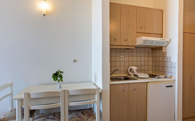 Pearl Seabreeze Suites