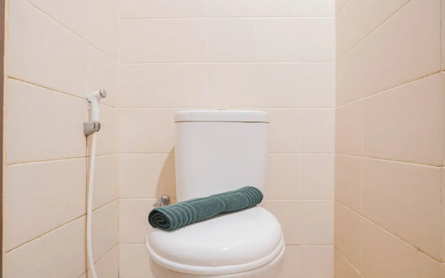 Comfort Living 2Br At Belmont Residence Puri Apartment