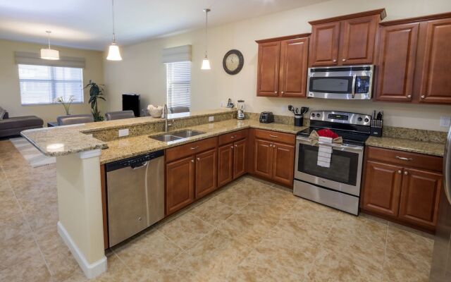 Sunrise Station by VillaDirect