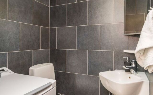 House Iida 18 Terracina