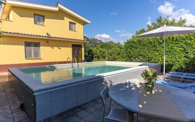 Holiday home in Francavilla di Sicilia