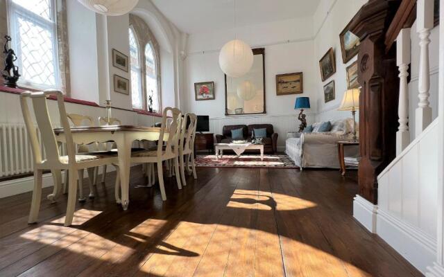The Light Chapel - Pet friendly