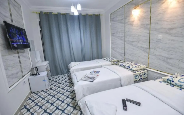 Dream White Hotel