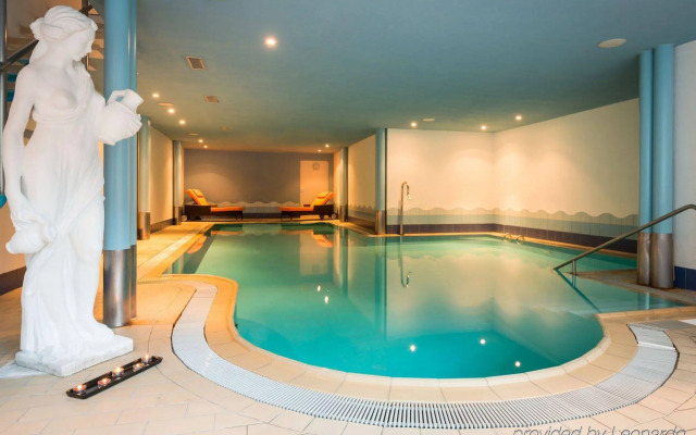 Grichting Hotel & Serviced Apartments