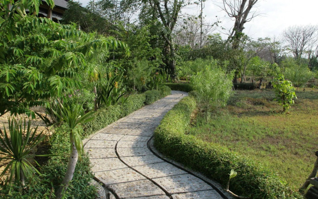 Puri Sari Beach Hotel