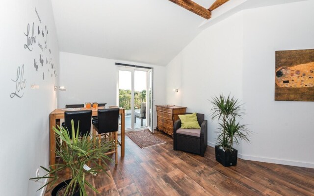 Stunning Home in Skradin-dubavice With Wifi and 4 Bedrooms