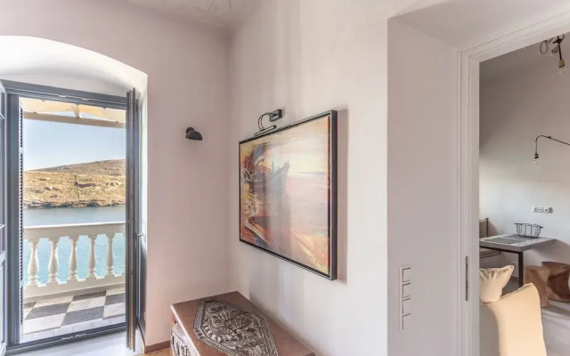 Camara Suites