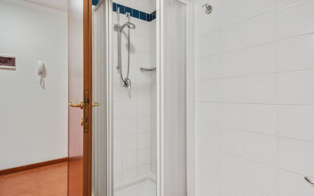 Luxurious Holiday Home in Lombardy With Shared Pool