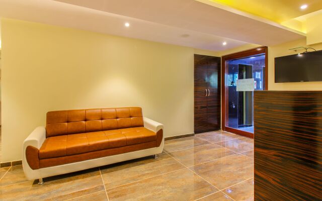 FabHotel Byaris International
