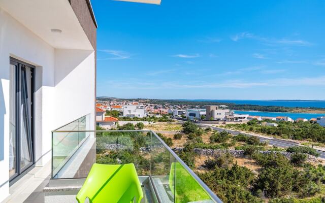 Deluxe Villa Laura 6a