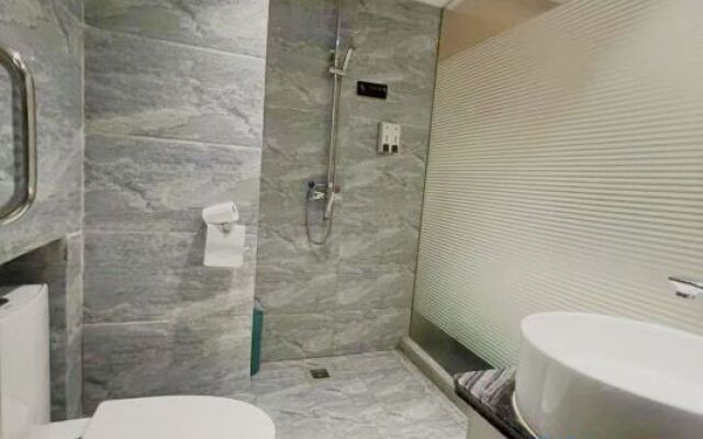 Yi Cheng Hotel