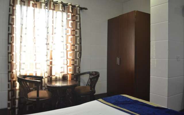 OYO 2705 Hotel Preet Palace