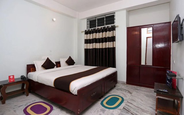 OYO 10572 Kalpataru Guest House