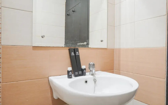 Cozy Stay 1BR at Gardenia Boulevard Apartment