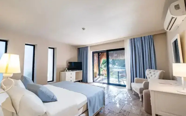 Maja Luxury Cesme Adult Only 16+