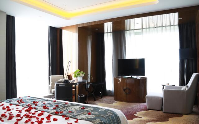 Ramada Plaza Liuzhou Liudong