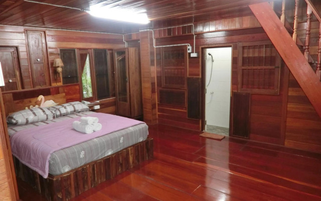 Klong Suan Plu Resort