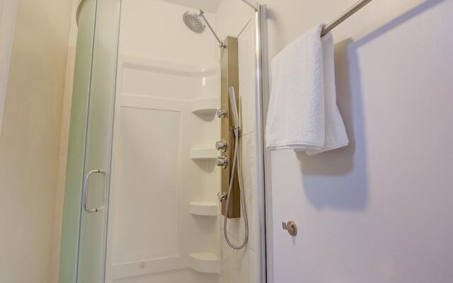 Spadina Guesthouse