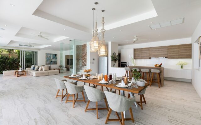 Beachside Villa Blue Amber Private Chef