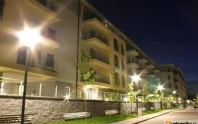 Warsaw King Size Apartment