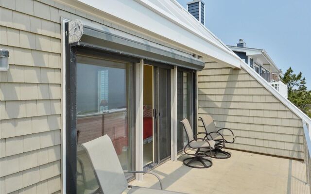 Ocean Hamlet 1 by Long & Foster