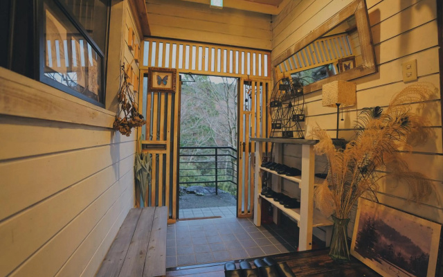 天然温泉かけ流し 箱根星空の丘別荘アパートメント&スイート Hakone Sky Hill Private Nature Vacation Homes & Hotsprings – Hotel Rooms – Hakone