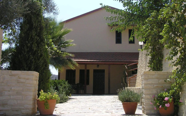 Stratos Villas