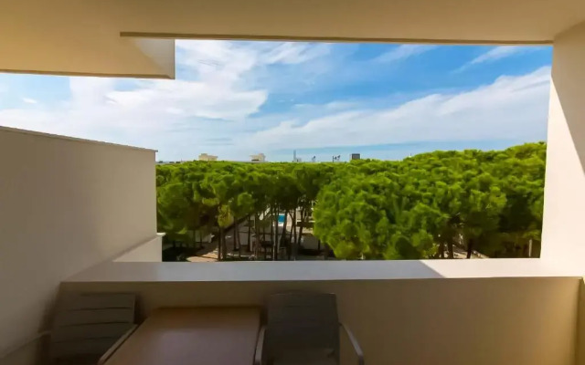 Atrium Deluxe Resort