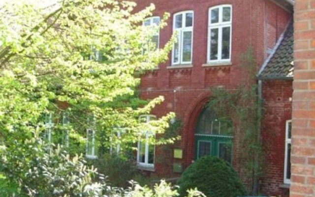 The Large Holiday Apartment