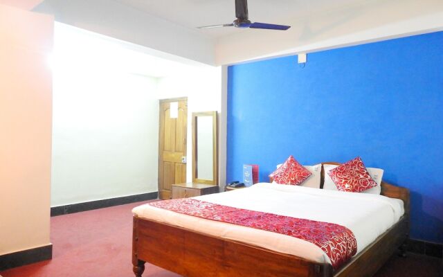 OYO 7893 Hotel Kalpa