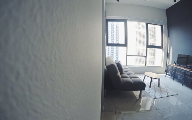 Luxury Pool View Suite @ JB
