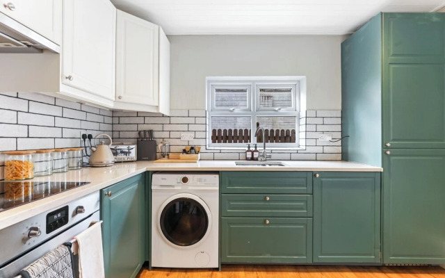 St Georges Apartment- North East Escapes