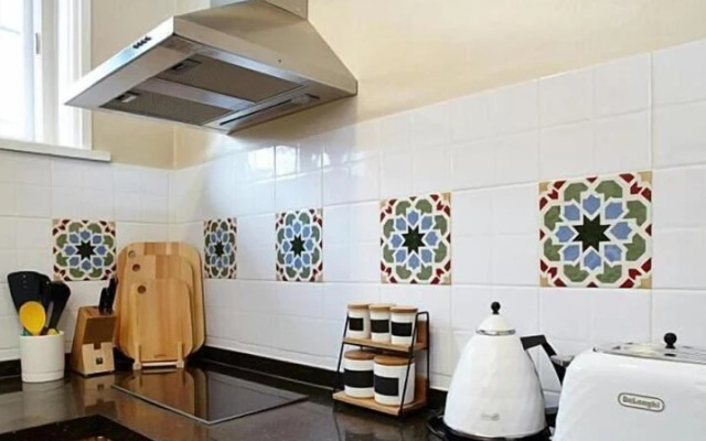 Hide & Seek Guesthouse