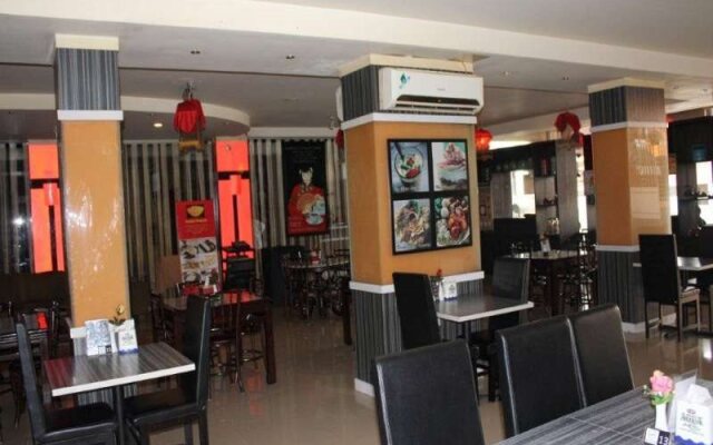 Hotel Trisula By OYO