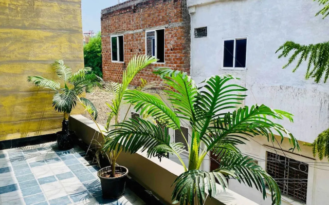 Prabhu Ji Home Stay
