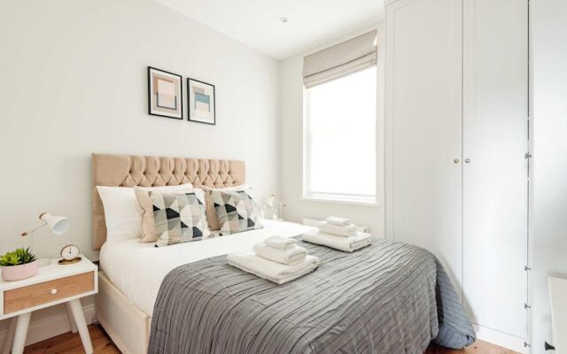 Lillie Road Residence I