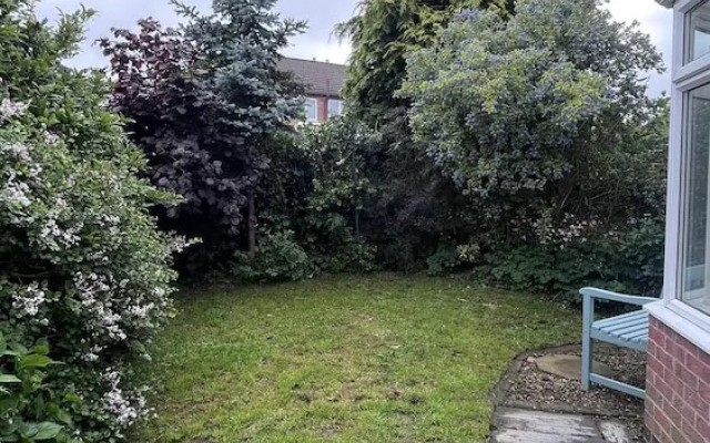 Stockton-on-tees - 2 Beds - Pet Friendly - Parking