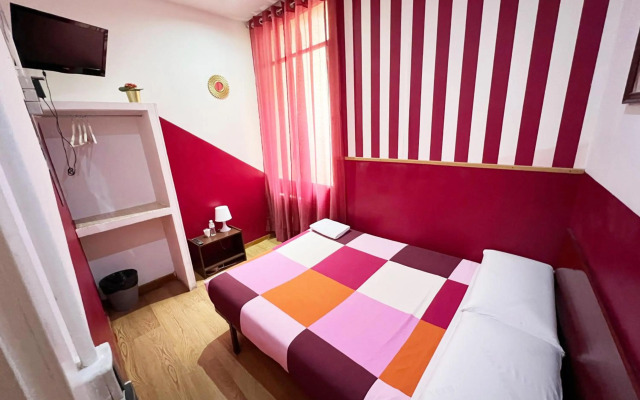 Hostal La Casa de la Plaza